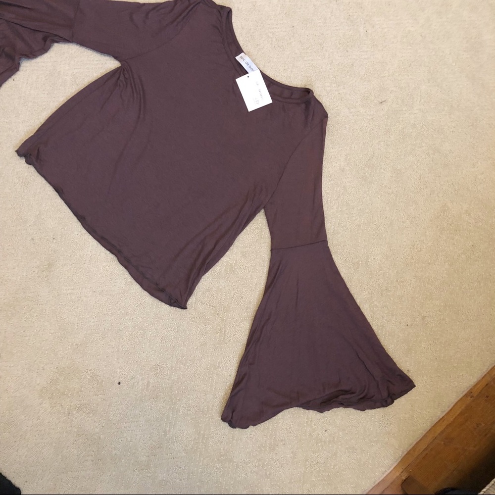 Bell sleeve top
